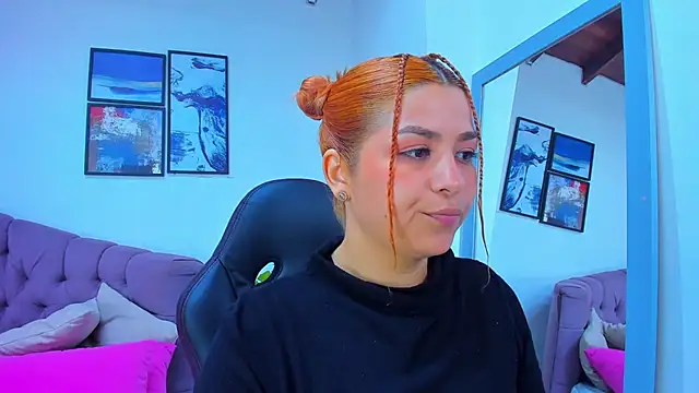 Gretta Queen online show from March 2, 2025, 4:10 pm