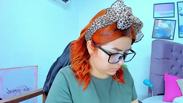 Gretta Queen online show from November 14, 2025, 5:55 pm