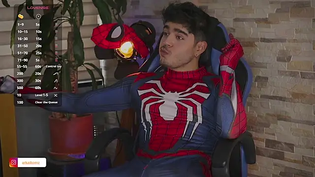 Arkaikomz online show from January 25, 2025, 9:25 pm