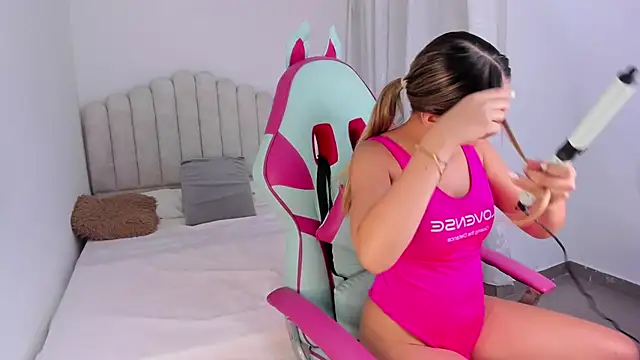 Snapshot of sofia_henaok chatting on January 30, 2025, 4:06 am sofia henaok online show from January 30, 2025, 4:06 am