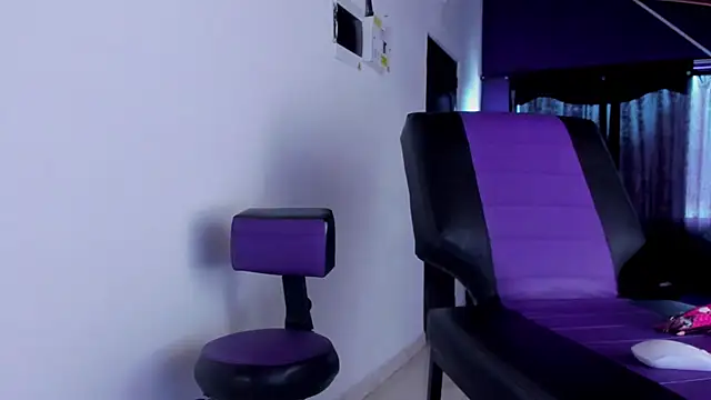 Snapshot of ink_demonxxx chatting on October 10, 2025, 5:34 pm ink demonxxx online show from October 10, 2025, 5:34 pm