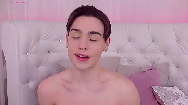 RobbyCharming online show from January 16, 2025, 1:48 am