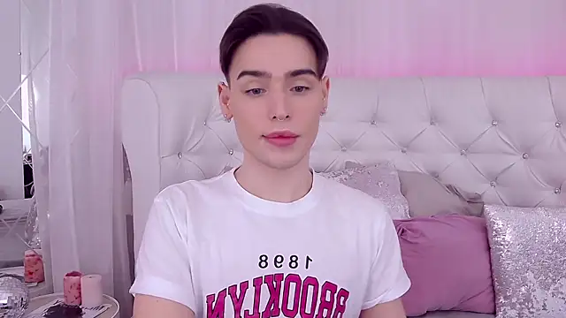 RobbyCharming online show from January 19, 2025, 7:47 pm