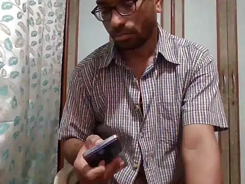 Snapshot of sexx4 chatting on December 29, 2024, 7:43 pm sexx4 online show from December 29, 2024, 7:43 pm