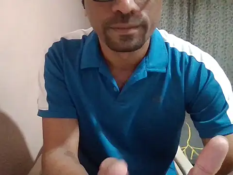 sexx4 online show from December 18, 2025, 5:41 pm