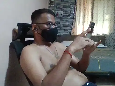 Snapshot of sexx4 chatting on May 6, 2026, 10:42 am sexx4 online show from May 6, 2026, 10:42 am