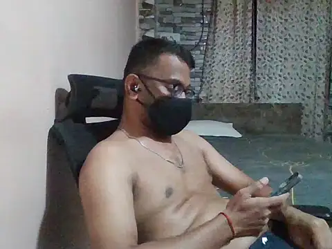 Snapshot of sexx4 chatting on May 12, 2026, 9:23 pm sexx4 online show from May 12, 2026, 9:23 pm