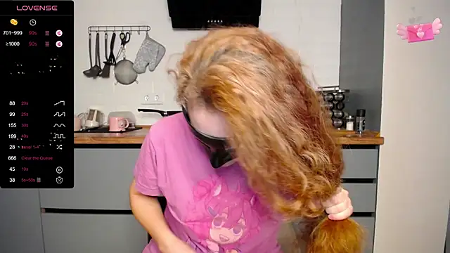 BubbbleGumm online show from March 4, 2025, 7:43 pm