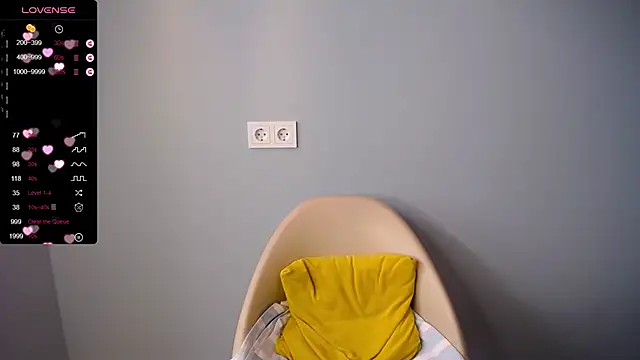 BubbbleGumm online show from November 5, 2025, 8:03 am