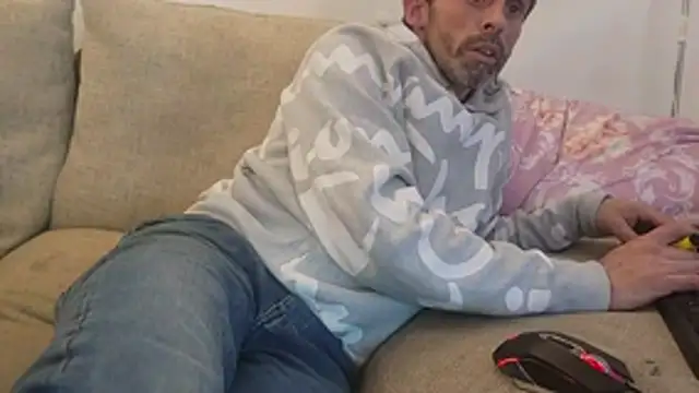 Snapshot of uk-bobbie-uk chatting on October 29, 2025, 2:47 am uk-bobbie-uk online show from October 29, 2025, 2:47 am