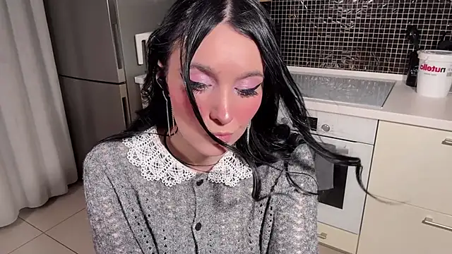 ariel aspen online show from September 29, 2025, 9:52 pm