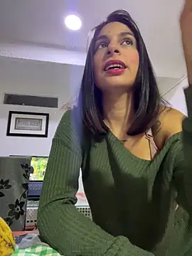 charlotte stevenss  online show from March 17, 2025, 2:23 pm