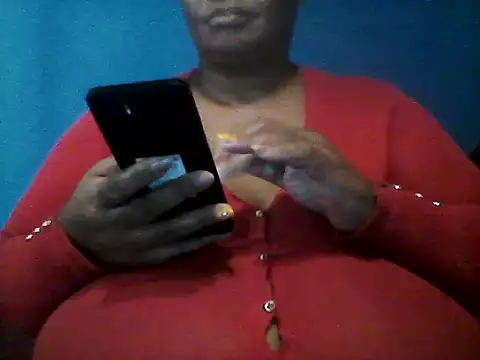 CUTEFIRMMELONSS online show from February 25, 2025, 12:13 pm