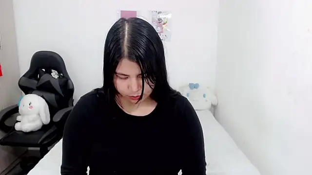 Snapshot of Youlittlepervertt_ chatting on February 22, 2025, 5:02 am Youlittlepervertt  online show from February 22, 2025, 5:02 am