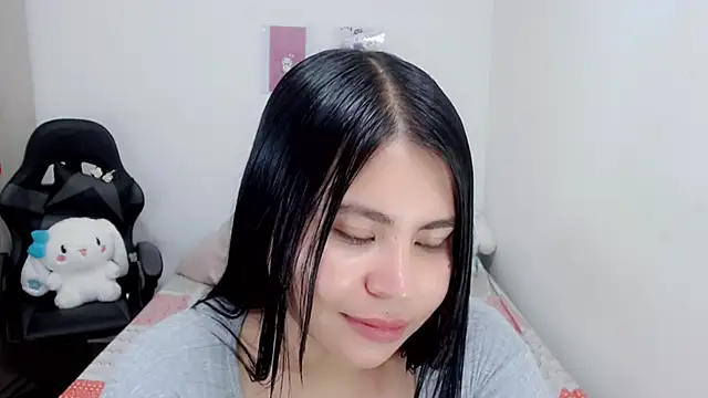 Snapshot of Youlittlepervertt_ chatting on February 23, 2025, 8:44 pm Youlittlepervertt  online show from February 23, 2025, 8:44 pm
