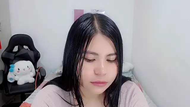 Snapshot of Youlittlepervertt_ chatting on February 25, 2025, 1:52 am Youlittlepervertt  online show from February 25, 2025, 1:52 am