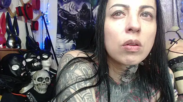 Snapshot of Astartexxx chatting on November 5, 2025, 12:49 pm Astartexxx online show from November 5, 2025, 12:49 pm