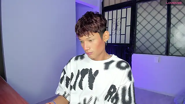 nicky moo online show from March 11, 2025, 5:35 pm