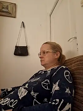 She-devilx online show from September 21, 2025, 9:05 pm