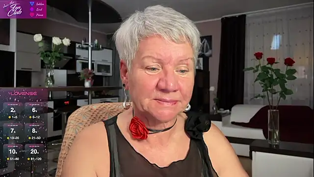 roxana brooks online show from February 2, 2025, 5:04 pm