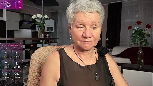 roxana brooks online show from February 4, 2025, 8:59 pm