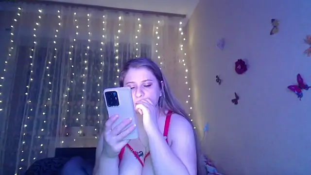 CumCpl online show from March 8, 2026, 7:50 pm