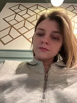 ValenciaShock online show from March 29, 2026, 6:24 am