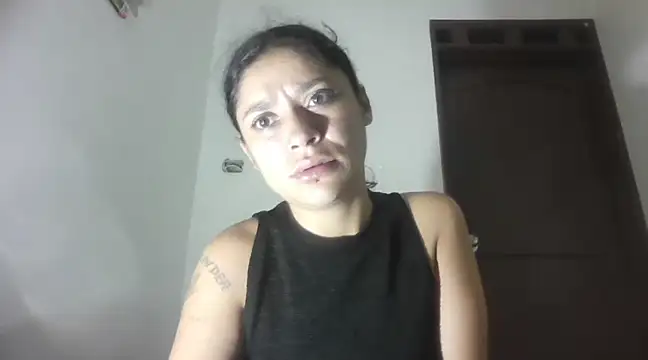 Snapshot of TamaraNauthy chatting on February 22, 2025, 12:40 pm TamaraNauthy online show from February 22, 2025, 12:40 pm