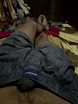 Snapshot of yo19boy chatting on November 25, 2025, 8:58 am yo19boy online show from November 25, 2025, 8:58 am