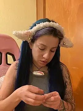 Lucygothic online show from January 23, 2025, 1:08 am