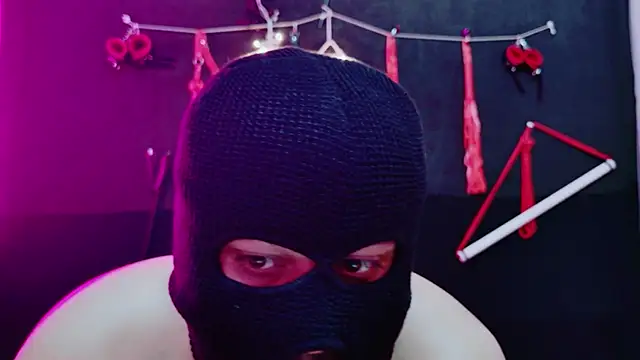 Exotic Goddess online show from November 6, 2025, 12:06 pm