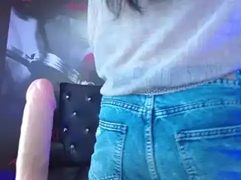 VALERY MEER online show from December 6, 2024, 2:49 pm