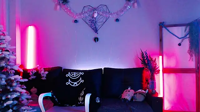 Snapshot of Wildorchid_ chatting on January 12, 2025, 5:03 am Wildorchid online show from January 12, 2025, 5:03 am