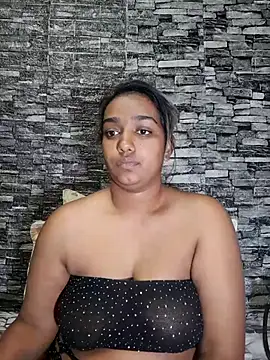 Xindias fantasyX online show from October 6, 2025, 6:38 pm