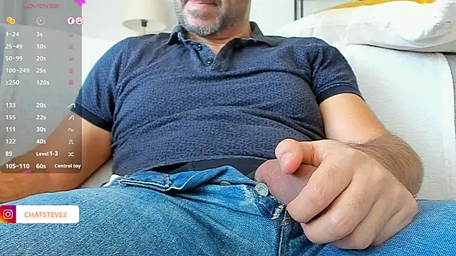 Snapshot of _MrPrecum_ chatting on January 28, 2025, 10:23 am MrPrecum online show from January 28, 2025, 10:23 am