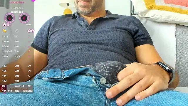 Snapshot of _MrPrecum_ chatting on February 28, 2025, 10:20 am MrPrecum online show from February 28, 2025, 10:20 am