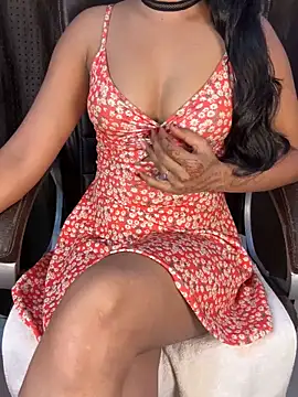 Snapshot of SCHOOL_Girl_0 chatting on February 28, 2025, 4:20 pm SCHOOL Girl 0 online show from February 28, 2025, 4:20 pm