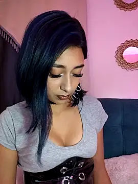 Scarlet wd18 online show from September 25, 2025, 1:53 am