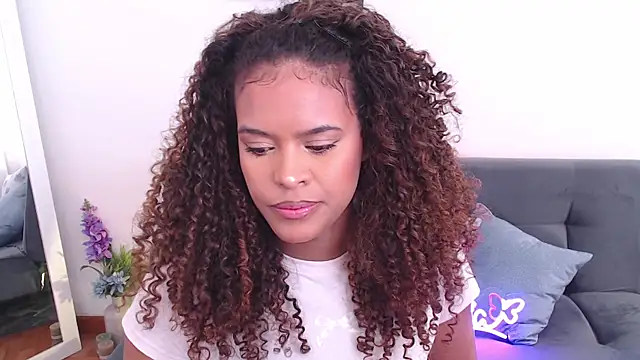 Amelia bss online show from February 10, 2025, 1:55 pm