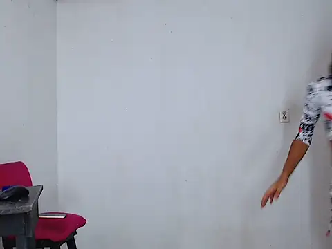 iris goddessofthesky online show from January 20, 2025, 7:58 am