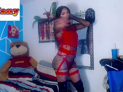 Snapshot of iris_goddessofthesky chatting on May 29, 2026, 5:05 am iris goddessofthesky online show from May 29, 2026, 5:05 am