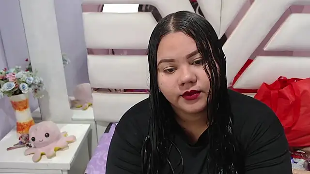 Snapshot of ValenTitis chatting on March 10, 2025, 7:50 pm ValenTitis online show from March 10, 2025, 7:50 pm