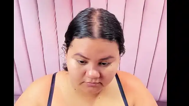 Snapshot of ValenTitis chatting on September 8, 2025, 8:19 pm ValenTitis online show from September 8, 2025, 8:19 pm