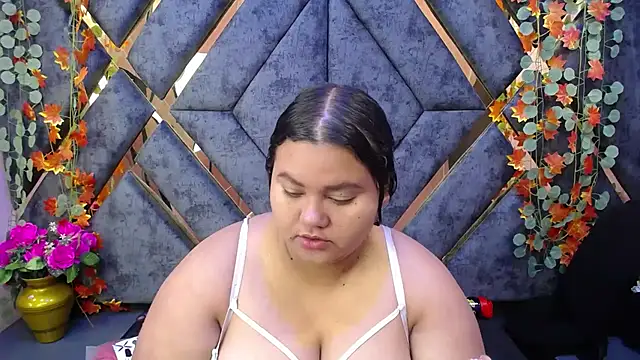 Snapshot of ValenTitis chatting on October 30, 2025, 8:31 pm ValenTitis online show from October 30, 2025, 8:31 pm