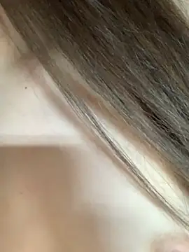 MiaBlossom online show from December 28, 2024, 8:25 pm