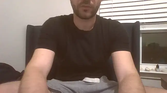 Hotboyo01 online show from February 22, 2025, 2:39 am