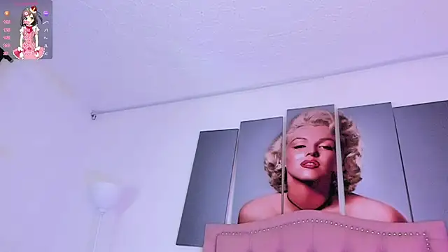 Snapshot of Jade20_ chatting on January 22, 2025, 9:43 pm Jade20 online show from January 22, 2025, 9:43 pm