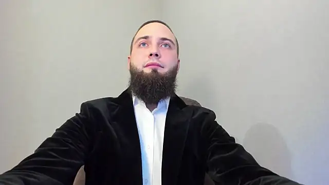 A              online show from December 26, 2024, 5:08 pm