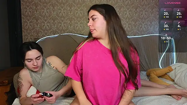 twobabesweet online show from January 30, 2025, 6:46 am