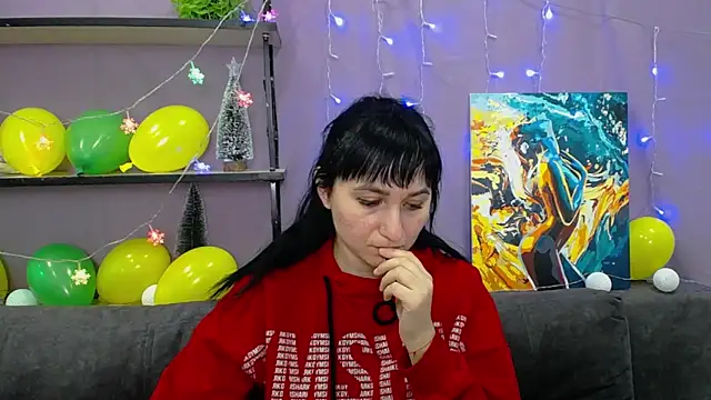 NinaFlawlees online show from January 17, 2025, 5:11 am